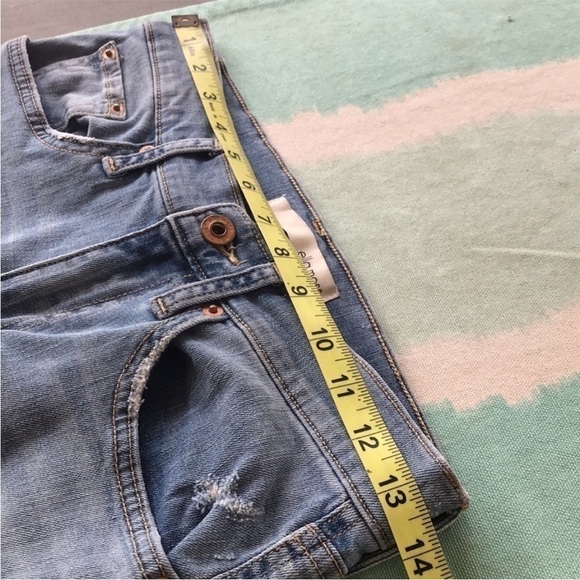 Elle Moss Jordan High Waist Straight Leg Raw Hem Jeans Light Wash - Picture 11 of 15